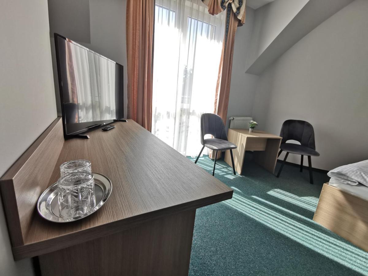Hotel Zieliniec Poznań Eksteriør billede