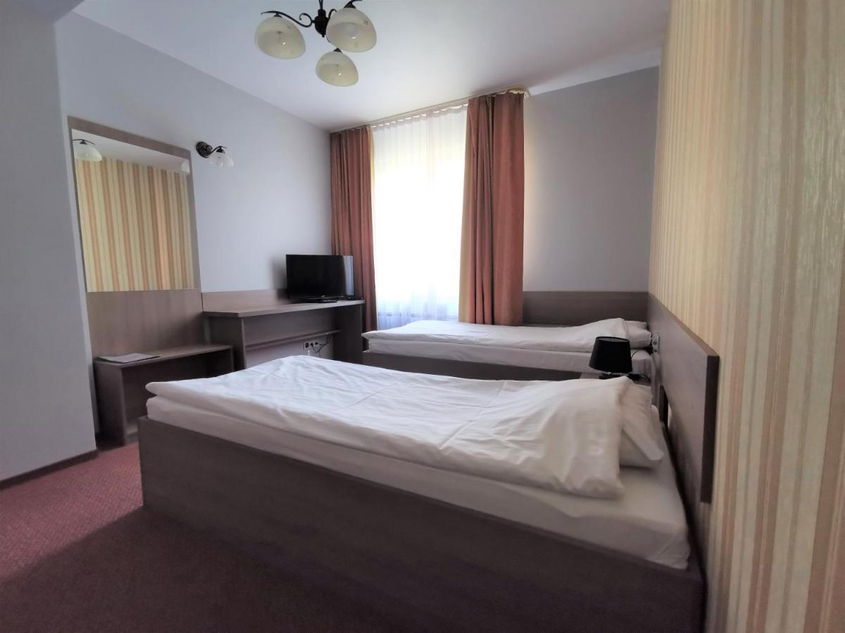 Hotel Zieliniec Poznań Eksteriør billede