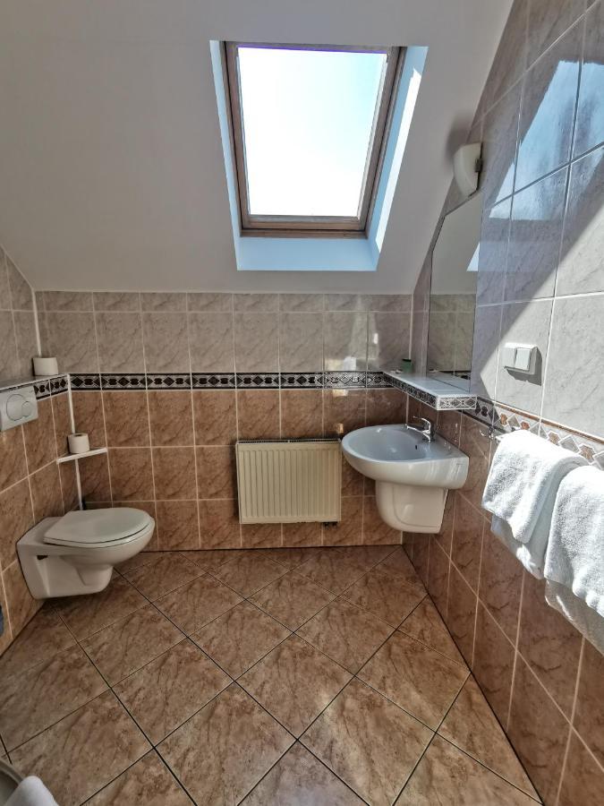Hotel Zieliniec Poznań Eksteriør billede