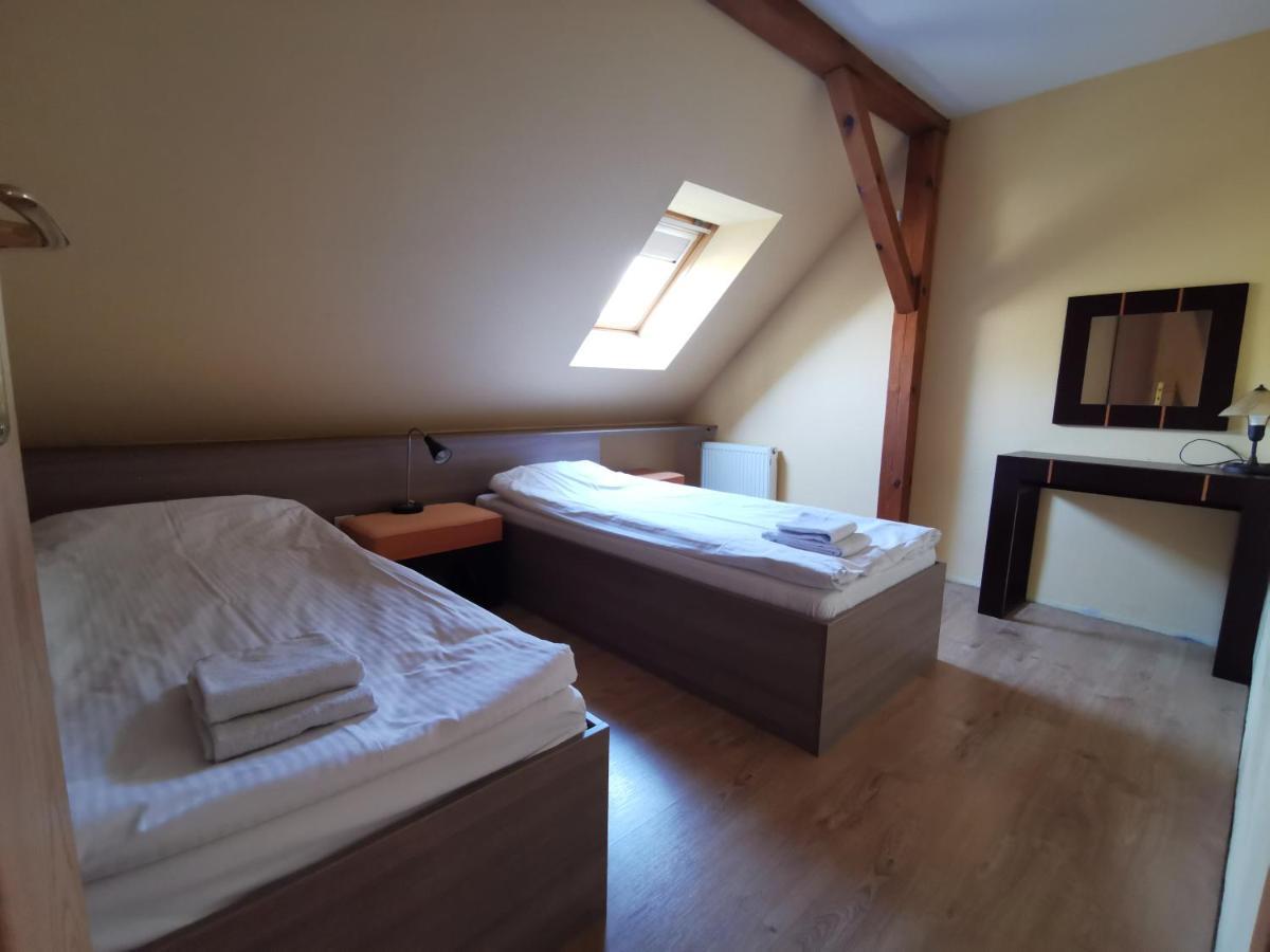 Hotel Zieliniec Poznań Eksteriør billede