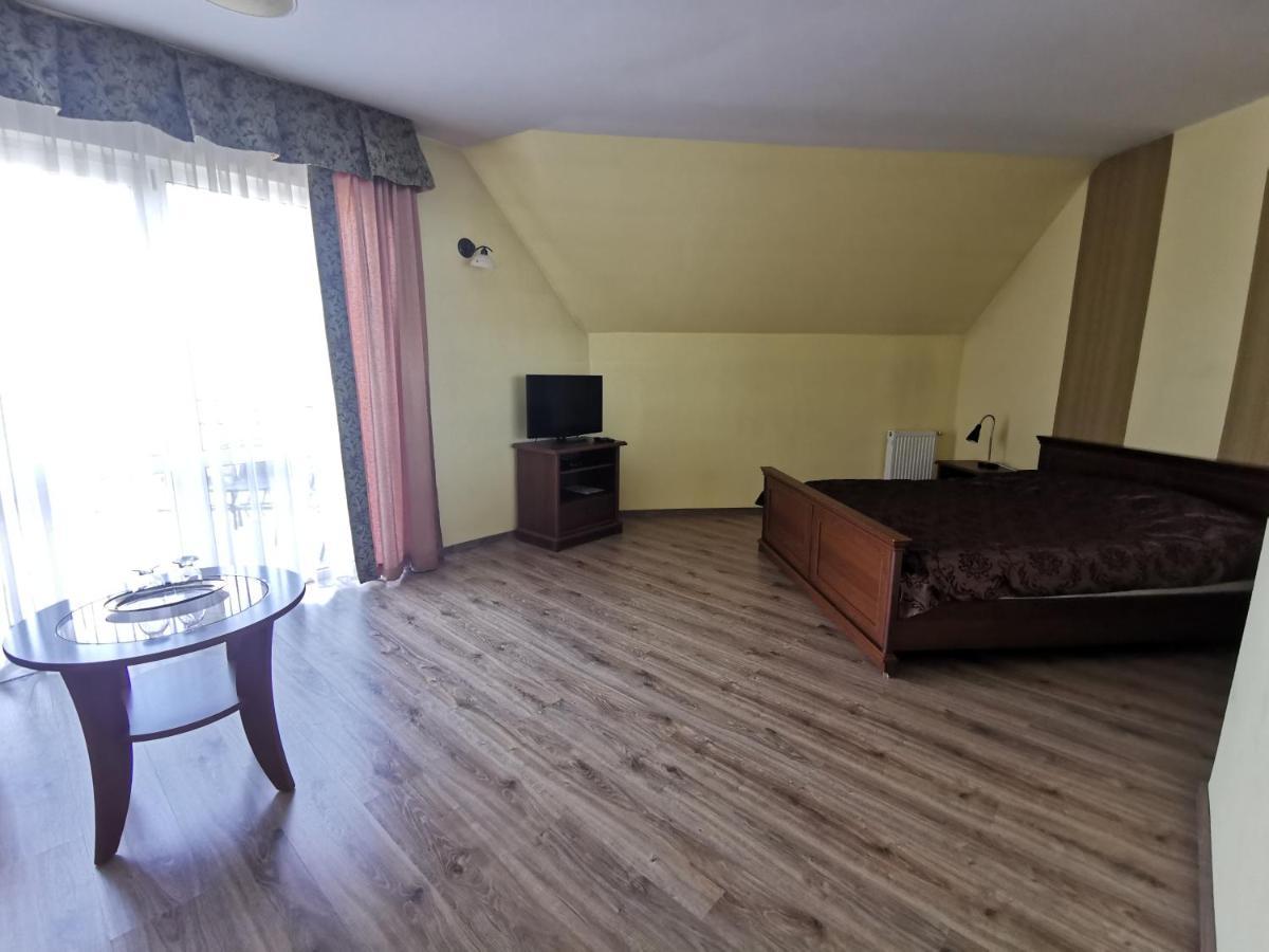 Hotel Zieliniec Poznań Eksteriør billede